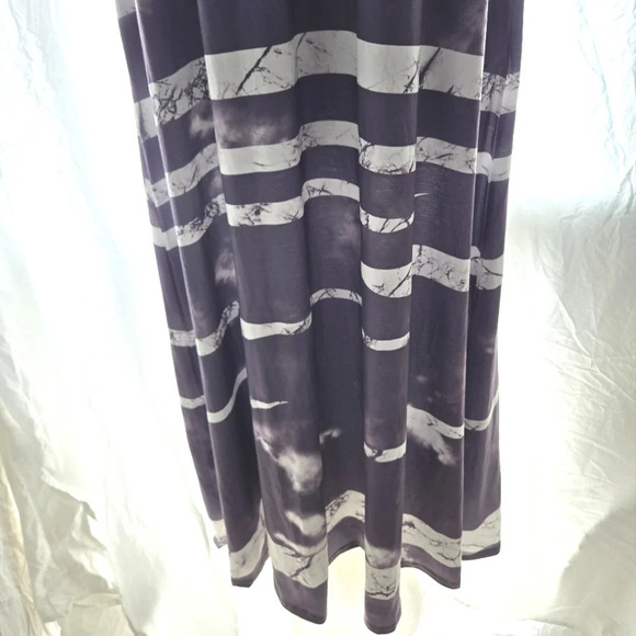 Purple Abstract Sundress NWT - Picture 3 of 7